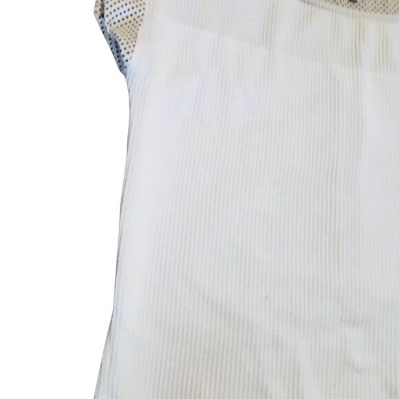 Set The Stage White Short Sleeve Tee with Relaxed Fit and Crew Neck - Picture 3 of 8